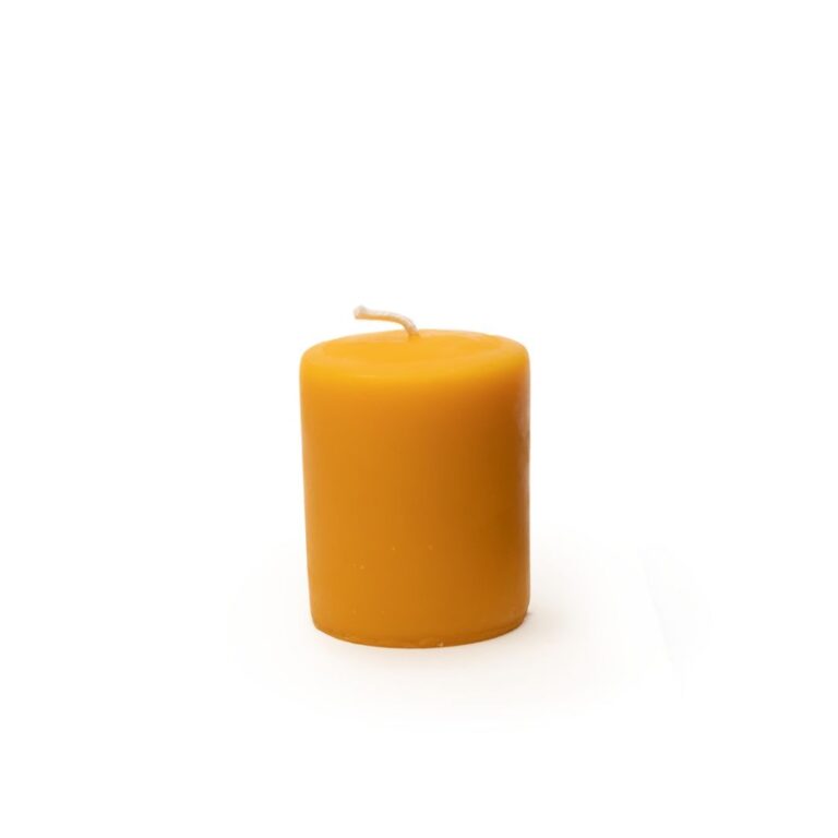 glad afgewerkte bijenwas stompkaars Ø4.8 x 9 cm 1 kaars